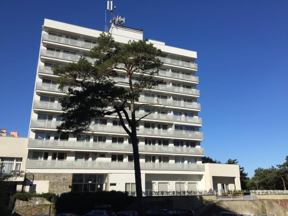 Holiday Home Slavia New S8 Miedzyzdroje Z Antresola I Balkonem Przy Plazy Dış mekan fotoğraf